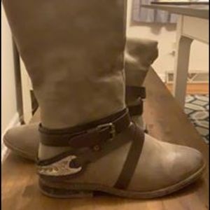 Tall fashion riding boots